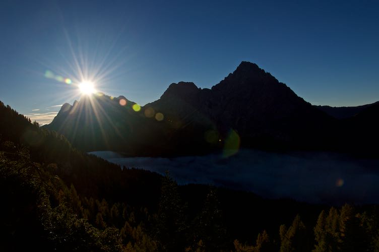 Trekking